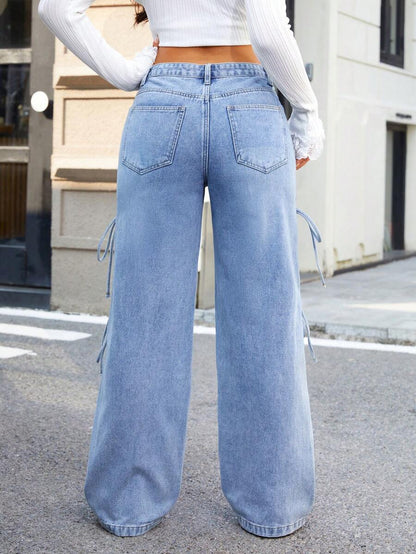 Haniya Loose-Bow Jeans