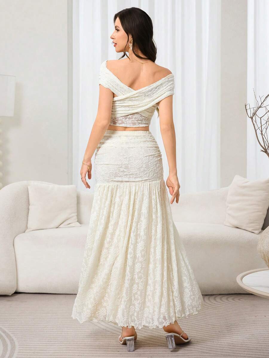 Naye Lace Skirt Set