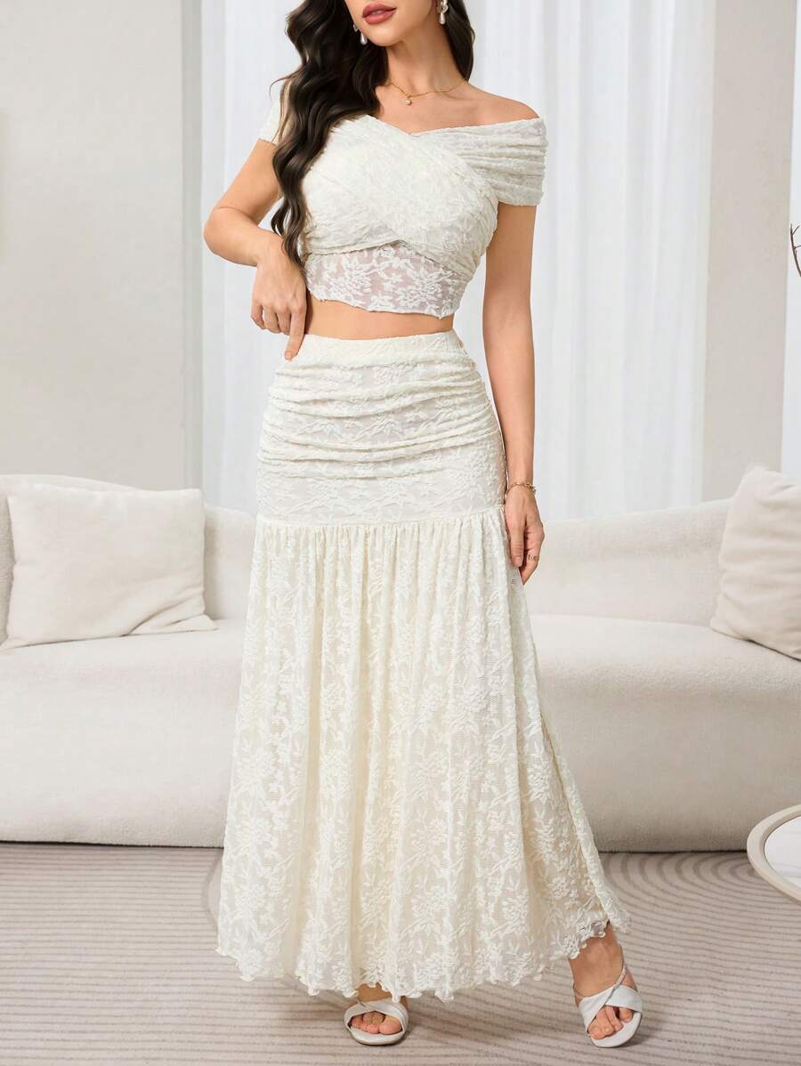 Naye Lace Skirt Set